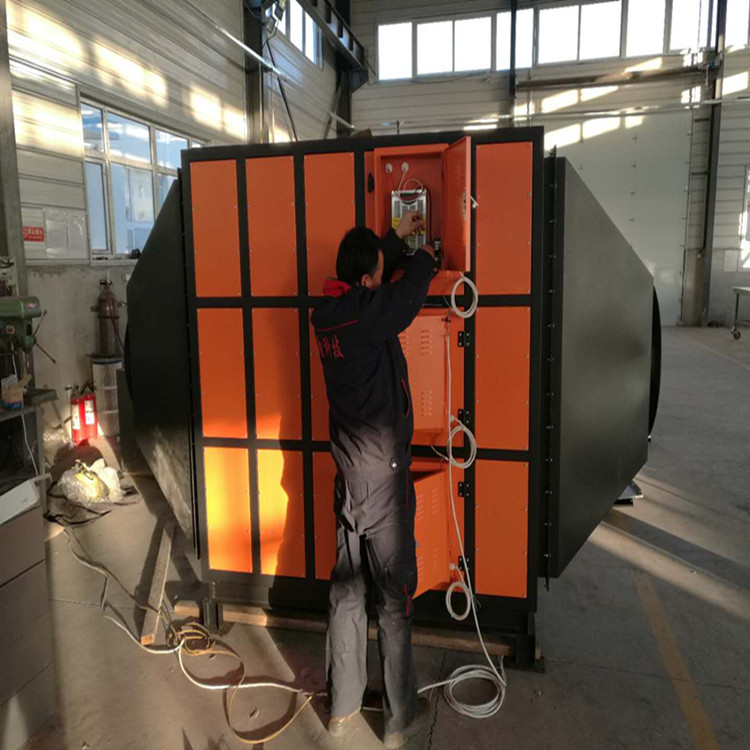 油煙凈化器是怎么完成工作的？